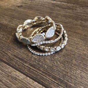 Brand new gold bracelet set
